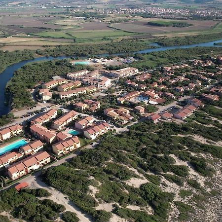 Baia Delle Mimose Aparthotel Badesi Exteriör bild